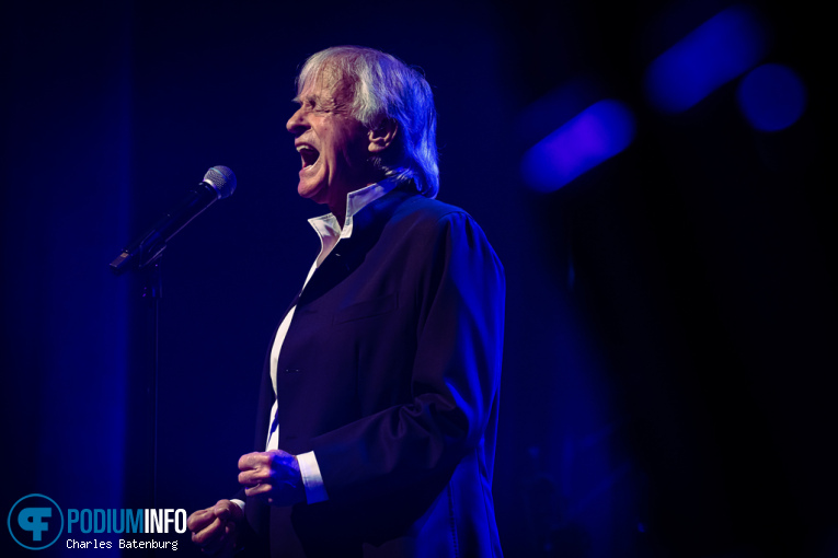 Dave (NL, chanson) op Dave (NL, chanson) - 31/03 - Koninklijk Theater Carré foto