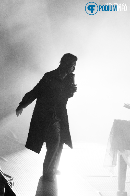 Benjamin Clementine op Benjamin Clementine - 06/04 - TivoliVredenburg foto