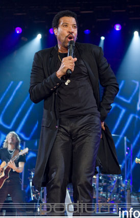 Lionel Richie op Lionel Richie - 13/4 - Ahoy foto