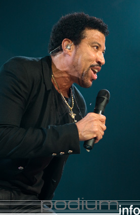 Lionel Richie op Lionel Richie - 13/4 - Ahoy foto