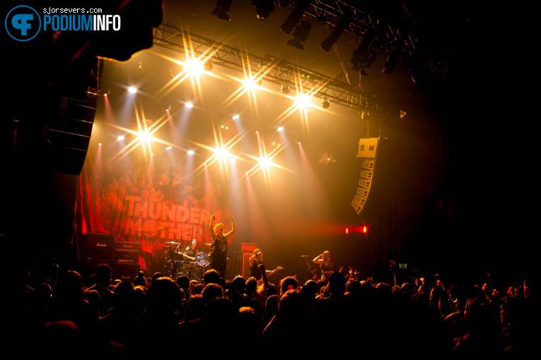 Thundermother op Thundermother - 06/04 - TivoliVredenburg foto