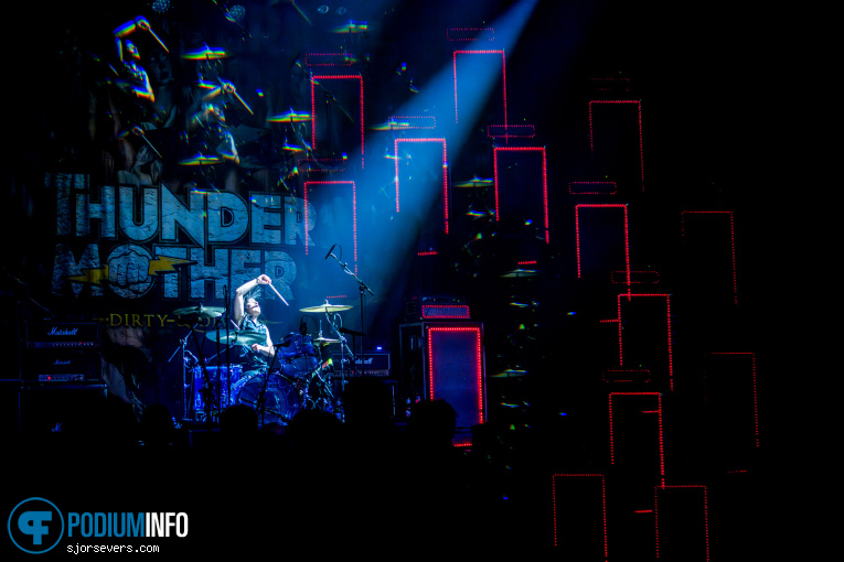 Thundermother op Thundermother - 06/04 - TivoliVredenburg foto