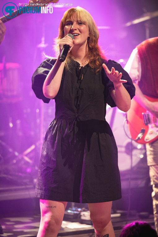 Anne Nederhoed op Bente - 05/04 - Mezz foto