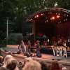 Foto Dean Presley op Danny Vera - 25/09 - Openlucht Theater Amsterdamse Bos