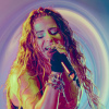 Foto Natalie Jane op Natalie Jane - The World I Didn't Want World Tour - 30/04 - 013