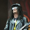Foto Slash op Pinkpop 2010