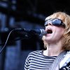 Foto Bettie Serveert te Geuzenpop 2010
