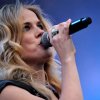 Foto Ilse DeLange te Bevrijdingsfestival Overijssel 2011