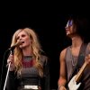 Foto The Asteroids Galaxy Tour op Zwarte Cross 2012