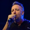 Foto Peter Hook te Summer Darkness 2012