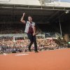 Foto Gers Pardoel te Guus Meeuwis - 7/6 - Philips Stadion