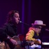 Foto Ian Siegal te Bluesfestival Hoogeveen 2014