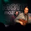 Foto Marlon Williams te Motel Mozaique 2016