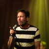 Foto David Duchovny te David Duchovny - 09/05 - Melkweg