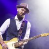 Foto Henrik Freischlader Trio op Ribs & Blues 2016