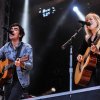 Foto The Common Linnets op Share A Perfect Day 2016