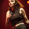 Chvrches foto Lowlands 2016 - Vrijdag