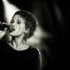 Foto Selah Sue te Selah Sue - 01/09 - Openluchttheater Hertme