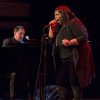 Ruby Turner foto Jools Holland met Louise Marshall en Ruby Turner