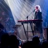 Foto Walking On Cars te Walking On Cars - 13/03 - TivoliVredenburg