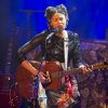 Foto Valerie June te Valerie June - 01/05 - TivoliVredenburg