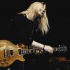 Foto Joanne Shaw Taylor te Bevrijdingsfestival Overijssel