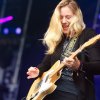 Foto Joanne Shaw Taylor te Parkpop 2017
