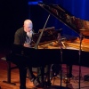 Jordan Rudess foto Jordan Rudess - 04/04 - TivoliVredenburg