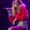 Foto Against The Current te Fall Out Boy - 04/04 - AFAS Live