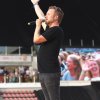 Cabaretinfo review: Guus Meeuwis - Groots met een zachte G - 08/06 - Philips Stadion