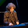 Foto Gilbert O'Sullivan te Gilbert O'Sullivan - 01/02 - Koninklijk Theater Carré