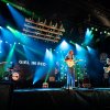 Foto girl in red te Lowlands 2019 - Vrijdag