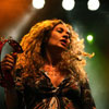 Foto Dana Fuchs te Bospop 2008