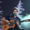 Foto José González te Roskilde 2008