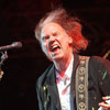 Foto Neil Young te Roskilde 2008