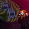 Foto Froukje te Back to Live Fieldlab festival pop