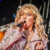 Foto Becky Hill te 538 Koningsdag 2022