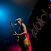 Foto Miya Folick op Dermot Kennedy - 23/03 - 013