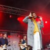 Foto Jeangu Macrooy te Bevrijdingsfestival Zuid-Holland 2023