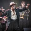 Foto Kid Creole & The Coconuts te Kid Creole & The Coconuts - 09/09 - Paard