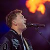 Cabaretinfo review: Guus Meeuwis - Groots met een zachte G - 14/06 - Philips Stadion