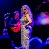Foto The Three Degrees te Three Degrees - 02/10 - Paard