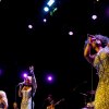 Foto The Three Degrees te Three Degrees - 02/10 - Paard