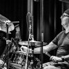 Foto Anton Fig op Oz Noy Trio w/ Anton Fig & Jimmy Haslip - 17/10 - Boerderij