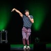 Foto Dylan Adler op Atsuko Okatsuka Koninklijk Theater Carré