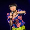 Foto Atsuko Okatsuka te Atsuko Okatsuka - 13/02 - Koninklijk Theater Carre