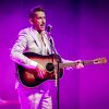 Foto Danny Vera te Danny Vera - DNA Theatertour - 12/04 - Koninklijk Theater Carré