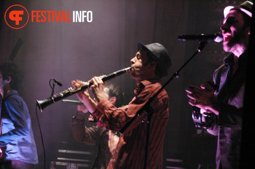 Sfeerfoto Babylon Circus - 21/2 - Luxor Live