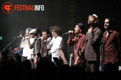 Sfeerfoto Babylon Circus - 21/2 - Luxor Live