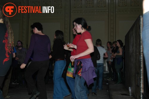 Sfeerfoto Babylon Circus - 21/2 - Luxor Live